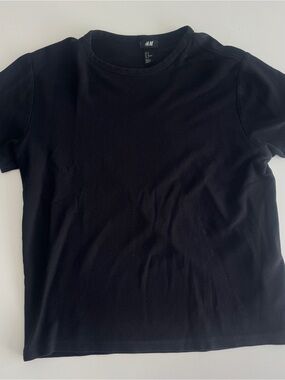 H&M Black Short Sleeve Crew Neck T-Shirt